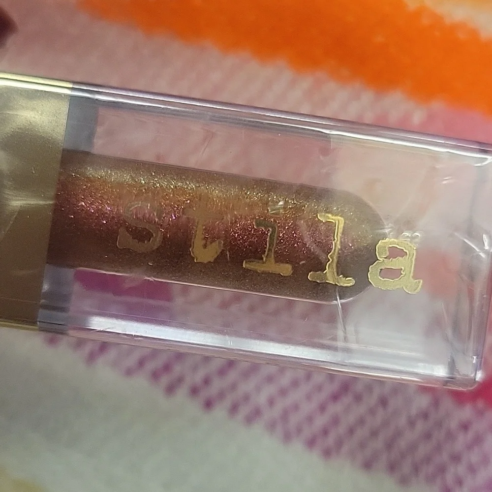 Stila NWT Beauty‎ Boss Lip Gloss Mini. Color: Elevator Pitch